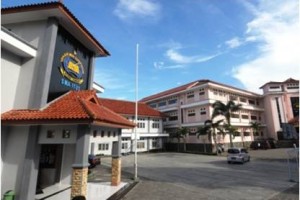 Kampus ITUS
